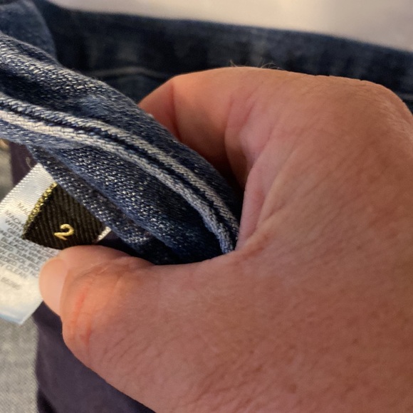 Express size 2 distressed crop jeans - Picture 4 of 5